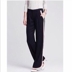 Banana Republic Navy Piped Wide Leg Pants size 16s